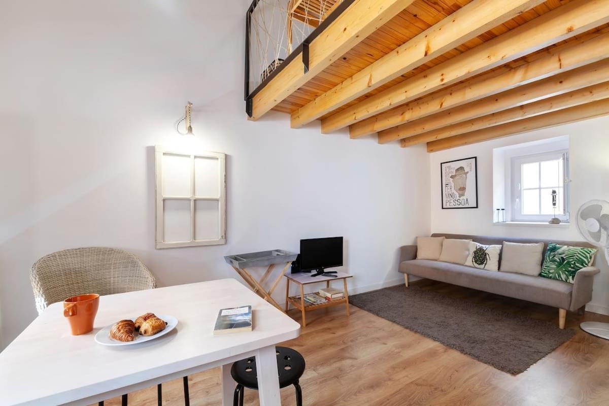 Classic Homes: Bright & In Belem Hébergement de vacances
