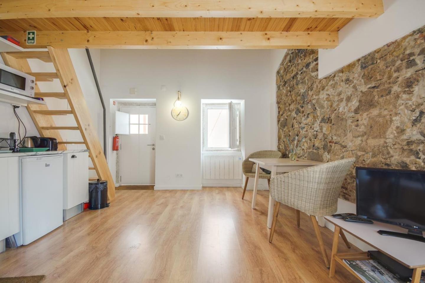 Classic Homes: Bright & In Belem Hébergement de vacances